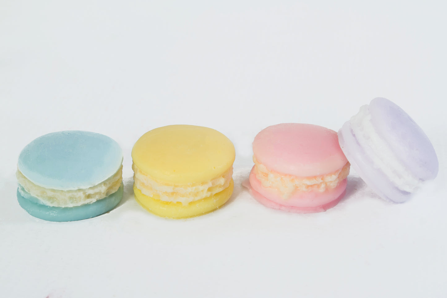 Mini Pastel Macarons